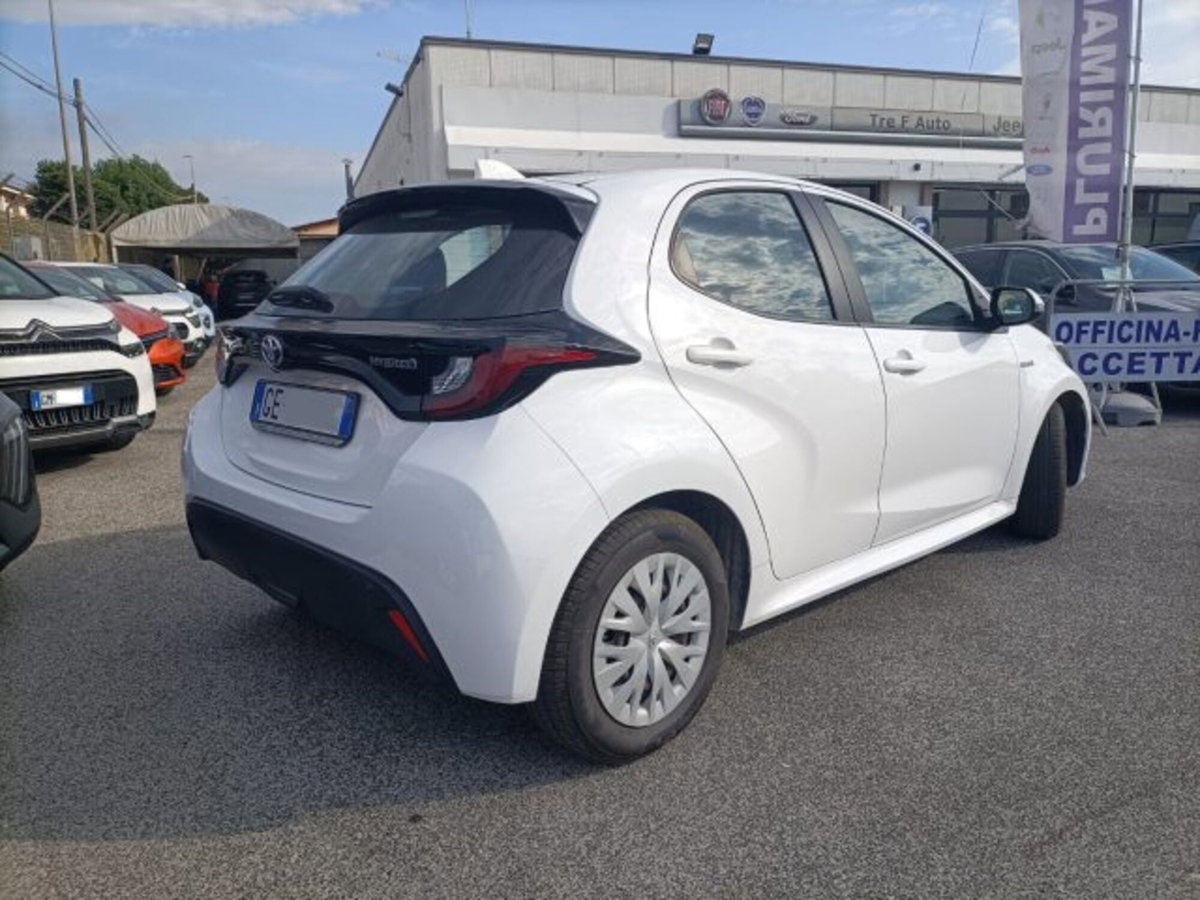 Toyota Yaris 1.5 Hybrid 5 porte Energy (6)