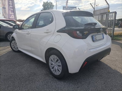 Toyota Yaris 1.5 Hybrid 5 porte Energy (8)