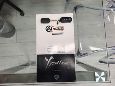 Lancia Ypsilon 1.2 69 CV 5 porte Silver (15)