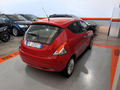 Lancia Ypsilon 1.2 69 CV 5 porte Silver (6)