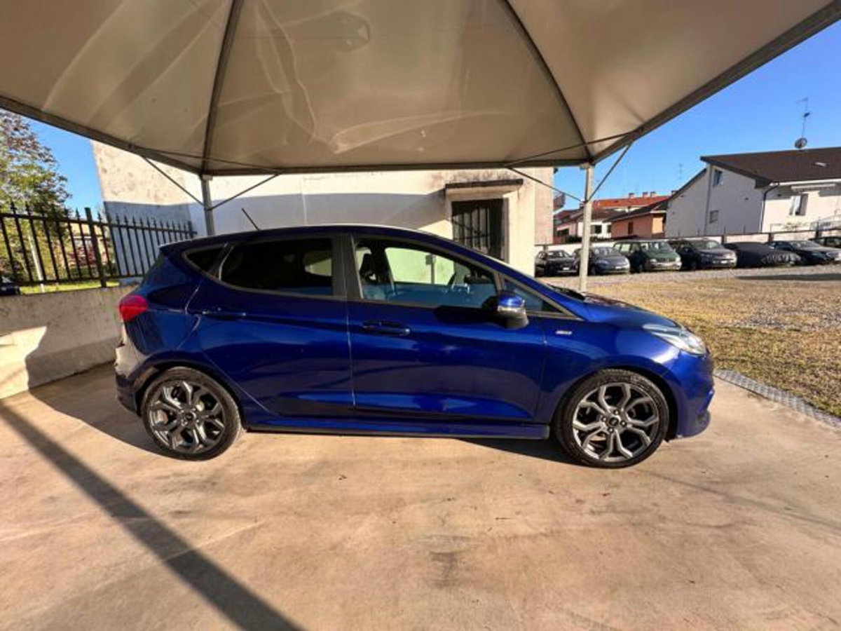 Ford Fiesta 1.0 EcoBoost 100CV 5 porte ST-Line (8)