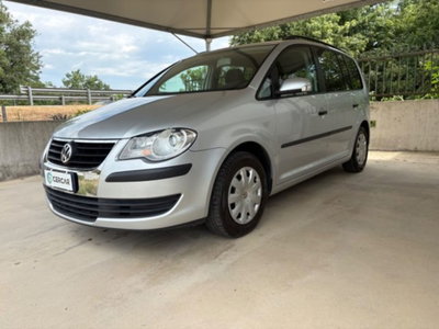 Volkswagen Touran 1.6 usata