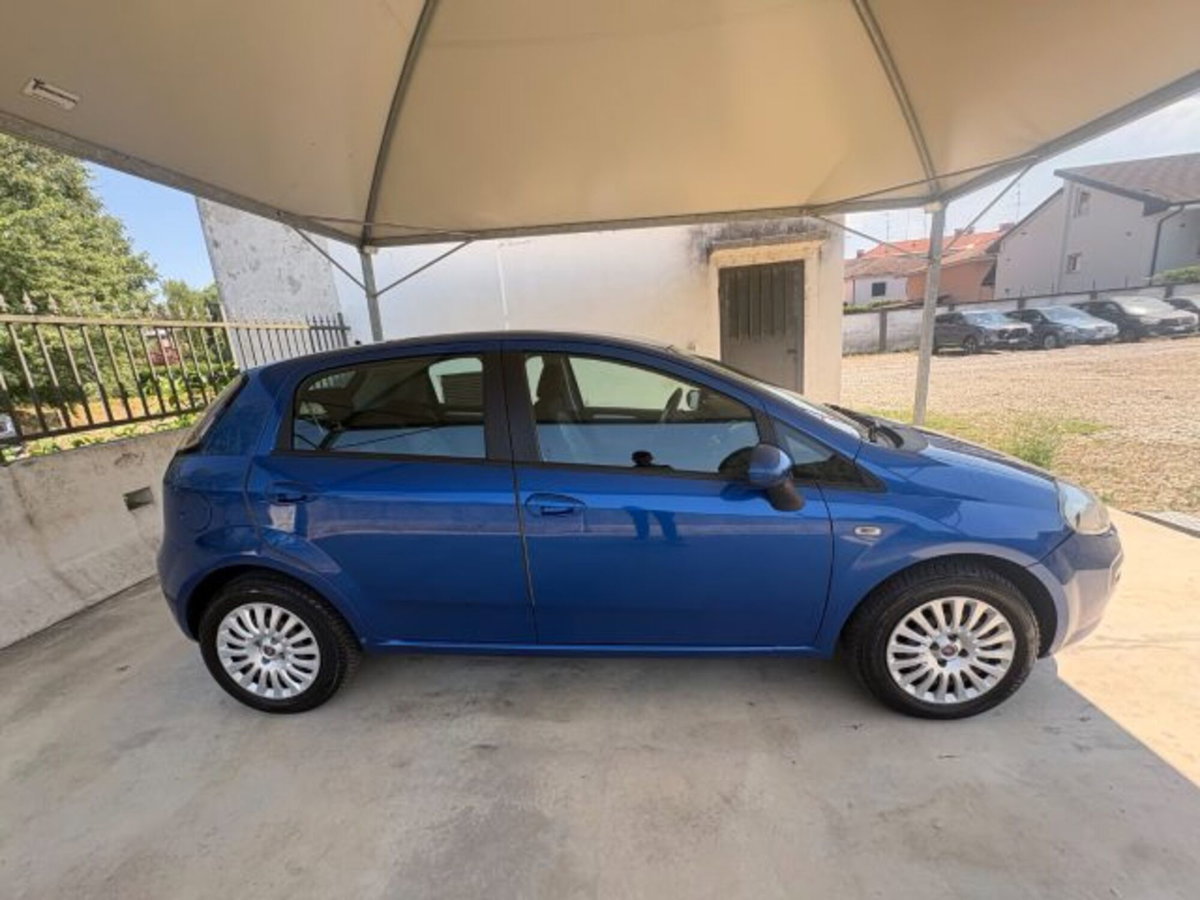 Fiat Punto Evo 1.4 5 porte Dynamic GPL (7)