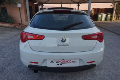 Alfa Romeo Giulietta 1.6 JTDm-2 Progression (5)