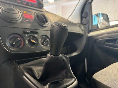 Fiat Fiorino 1.3 MJT 95CV Combinato (8)