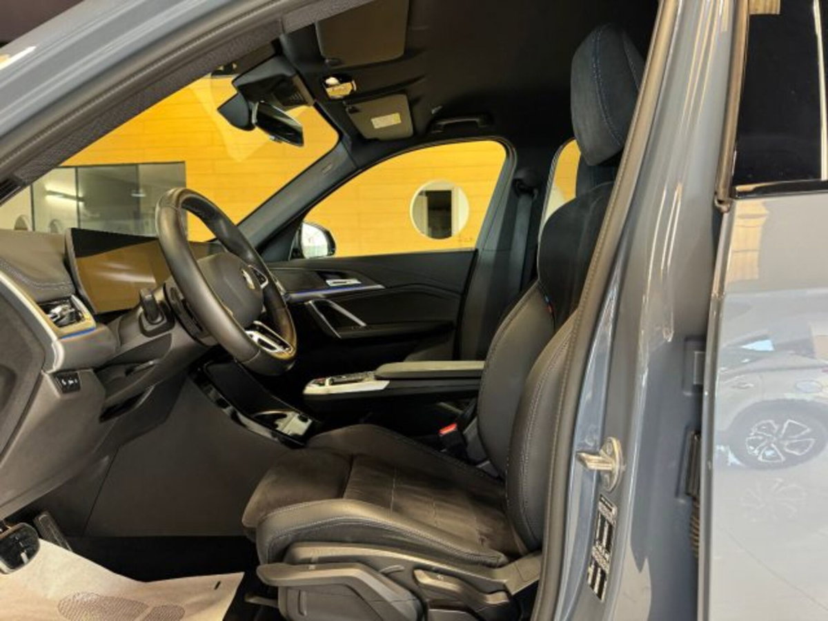 BMW X1 sDrive 18i Msport (9)