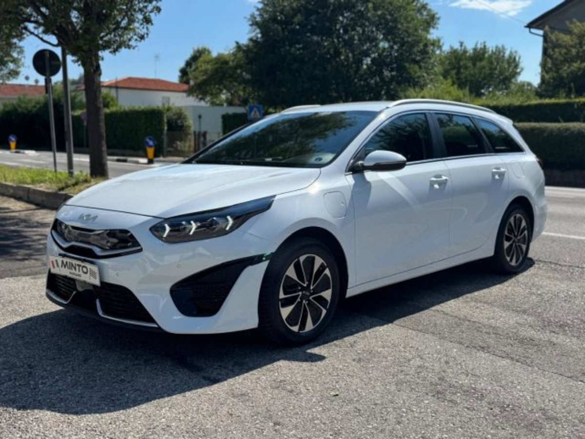 Kia Ceed Sport Wagon 1.6 GDi 141 CV PHEV DCT SW Style