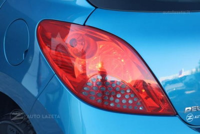 Peugeot 207 VTi 95CV 5p. Energie (13)