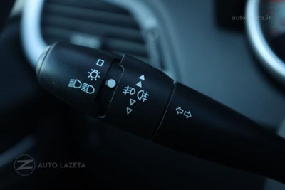 Peugeot 207 VTi 95CV 5p. Energie (20)