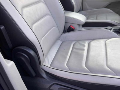 Volkswagen Tiguan 2.0 TDI SCR 4MOTION Executive BlueMotion Technology (12)