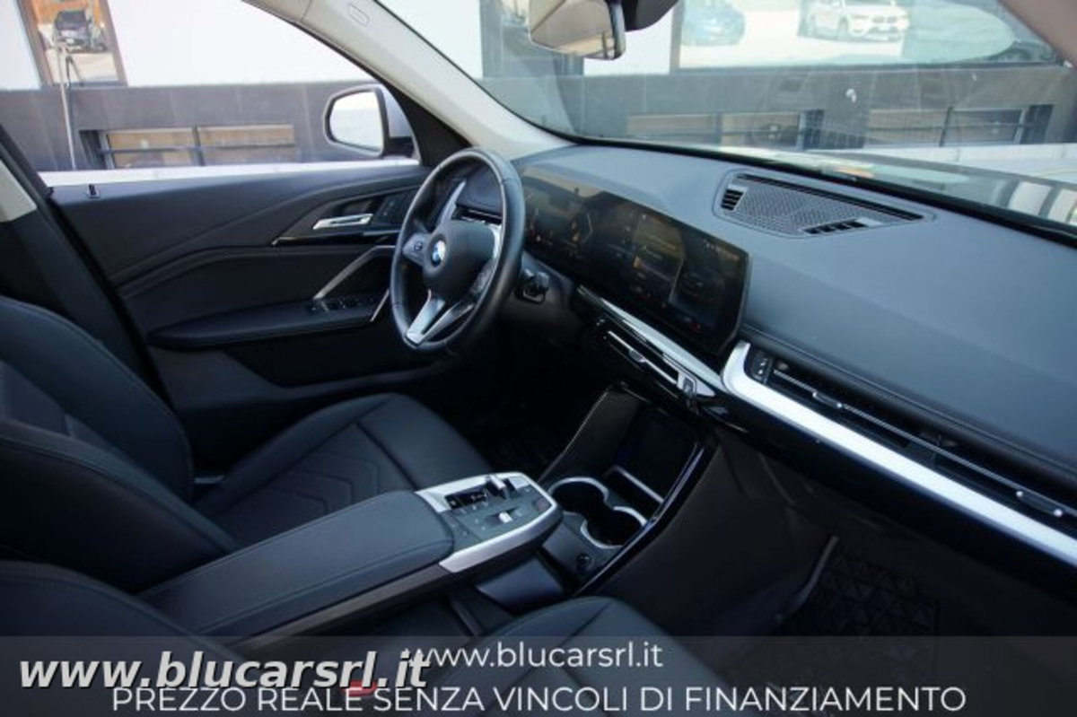 BMW X1 sDrive 18d Msport (10)