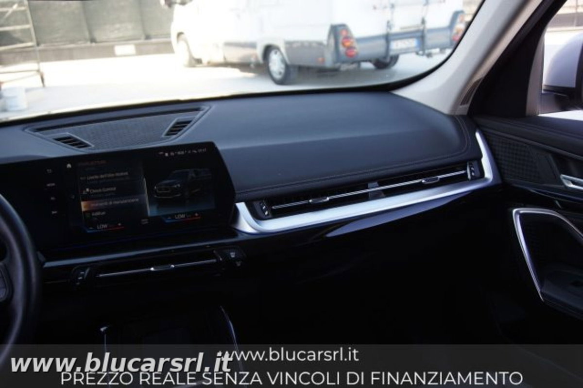 BMW X1 sDrive 18d Msport (9)