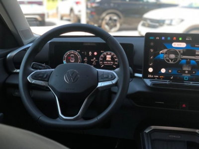 Volkswagen T-Roc 1.5 etsi Style 150cv dsg (14)
