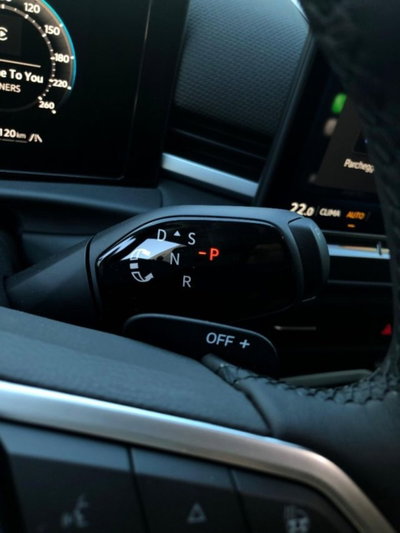 Volkswagen T-Roc 1.5 etsi Style 150cv dsg (16)