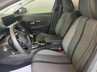 Peugeot 208 PureTech 100 Stop&Start 5 porte Allure (4)