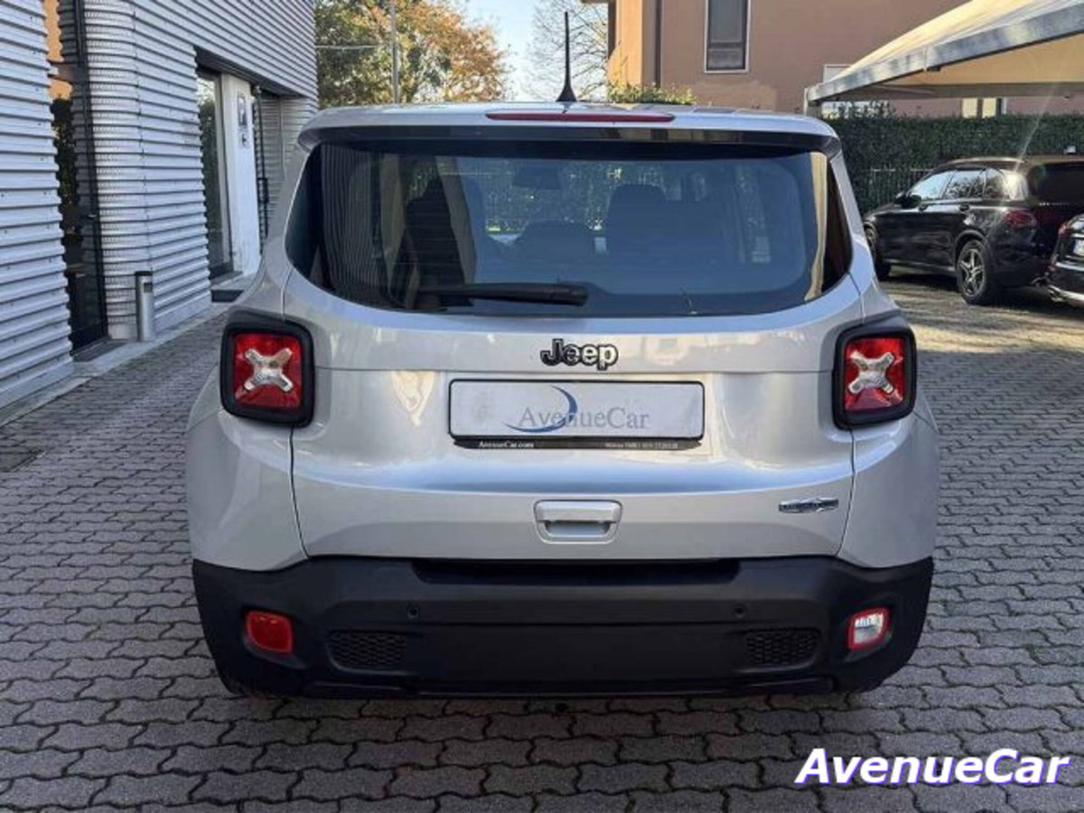 Jeep Renegade 1.3 T4 DDCT Longitude (6)