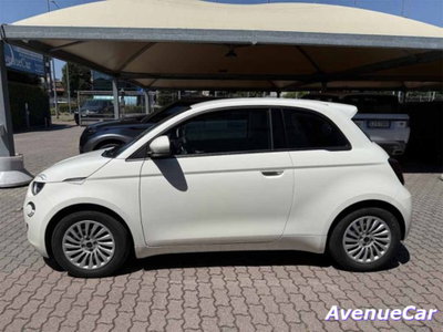 Fiat 500e Action Berlina 23,65 kWh (8)