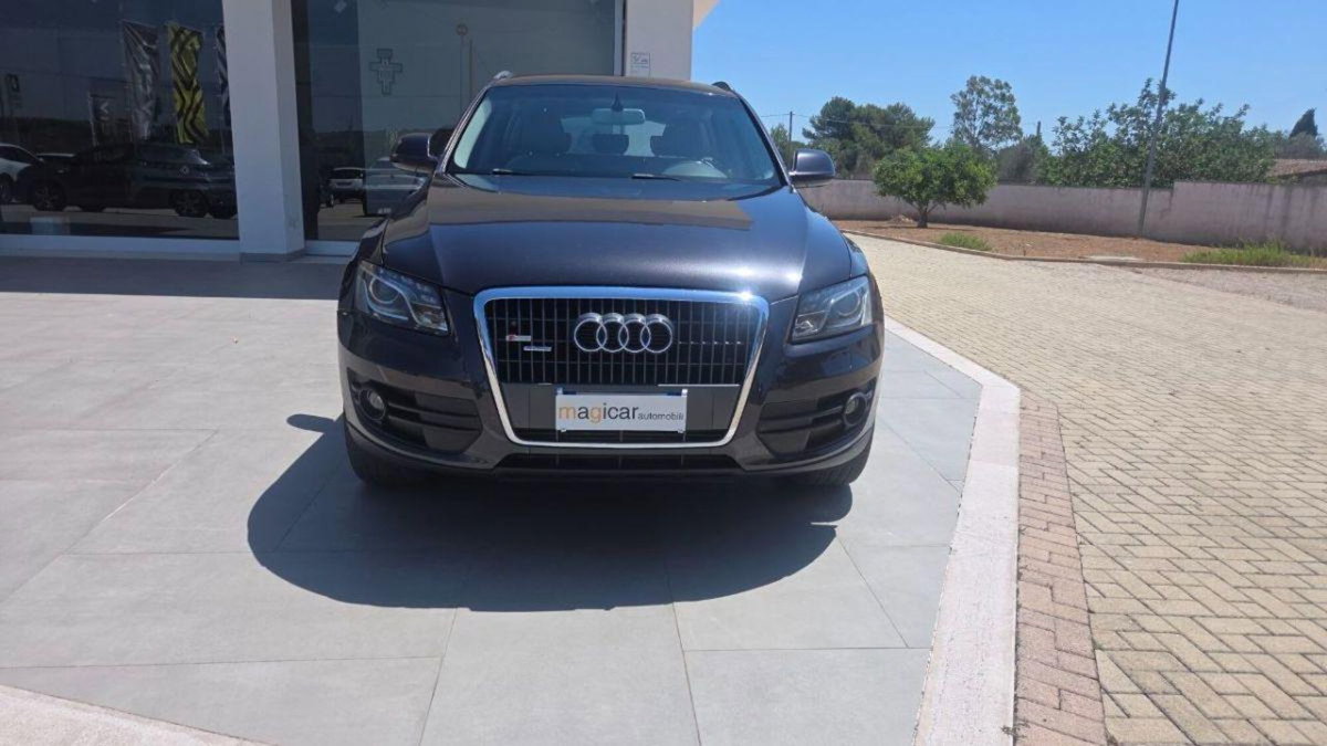 Audi Q5 2.0 TFSI 211 CV quattro (2)