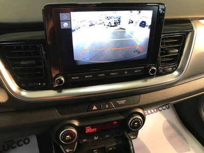 Kia Stonic 1.0 t-gdi mhev Style (10)