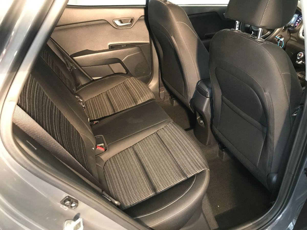 Kia Stonic 1.0 t-gdi mhev Style (18)
