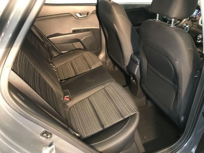 Kia Stonic 1.0 t-gdi mhev Style (18)