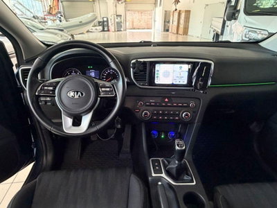 Kia Sportage 1.6 CRDI 115 CV 2WD Business Class (8)