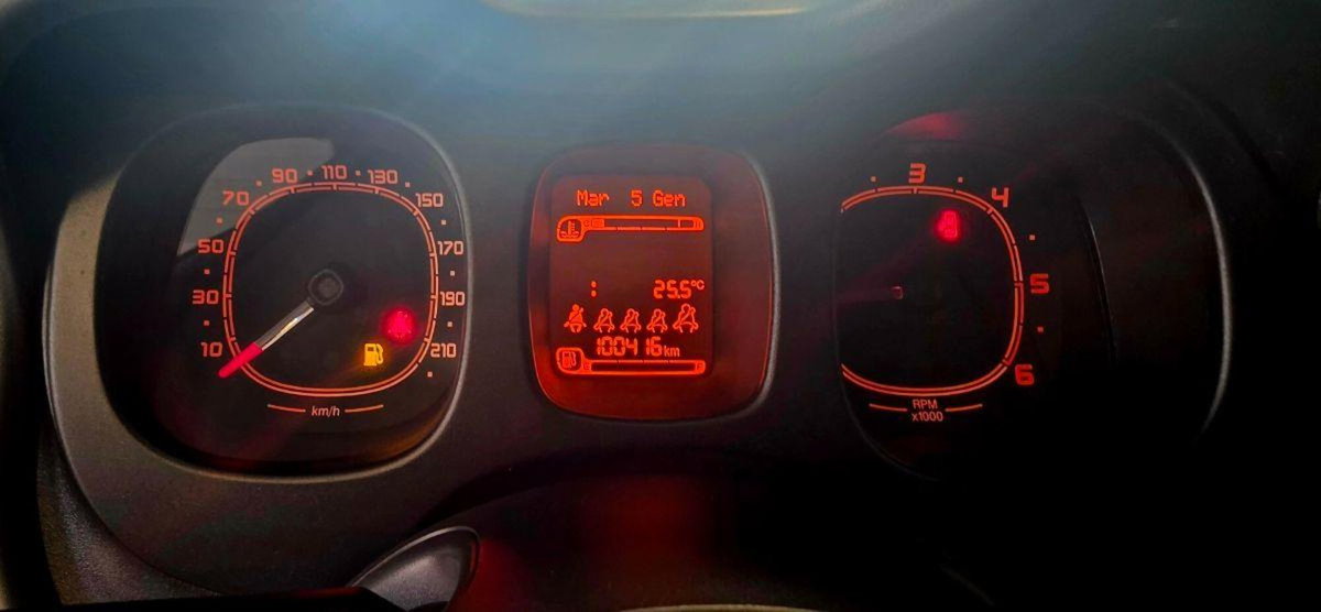 Fiat Panda 1.3 MJT 95 CV S&S Lounge (12)