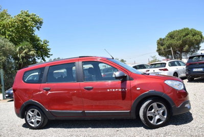 Dacia Lodgy Stepway 1.5 Blue dCi 8V 115CV 7 posti (11)
