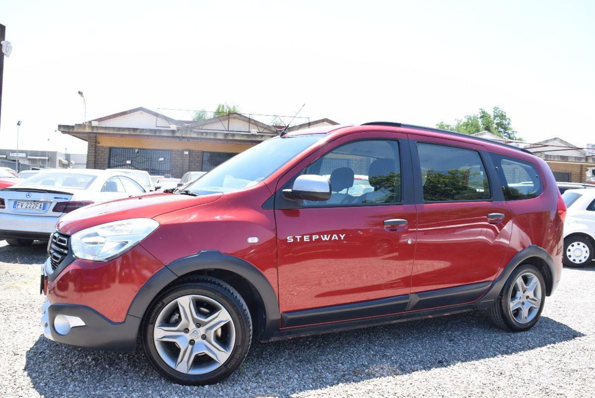 Dacia Lodgy Stepway 1.5 Blue dCi 8V 115CV 7 posti (19)