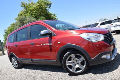 Dacia Lodgy Stepway 1.5 Blue dCi 8V 115CV 7 posti (2)