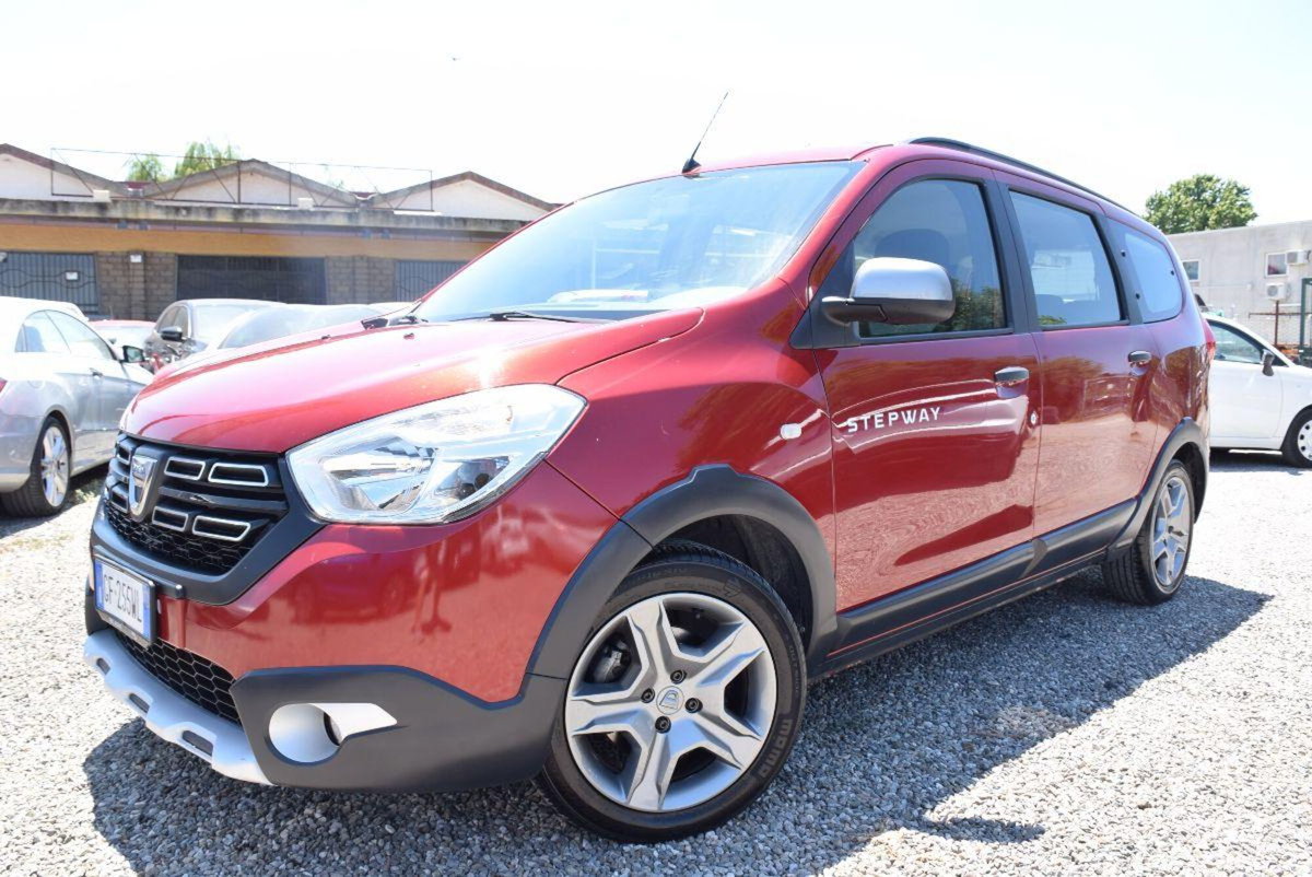 Dacia Lodgy Stepway 1.5 Blue dCi 8V 115CV 7 posti (20)
