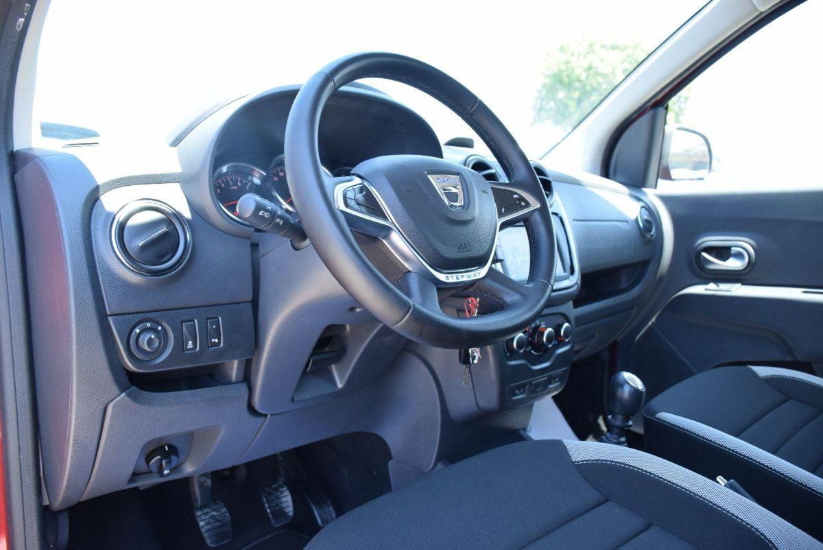 Dacia Lodgy Stepway 1.5 Blue dCi 8V 115CV 7 posti (5)
