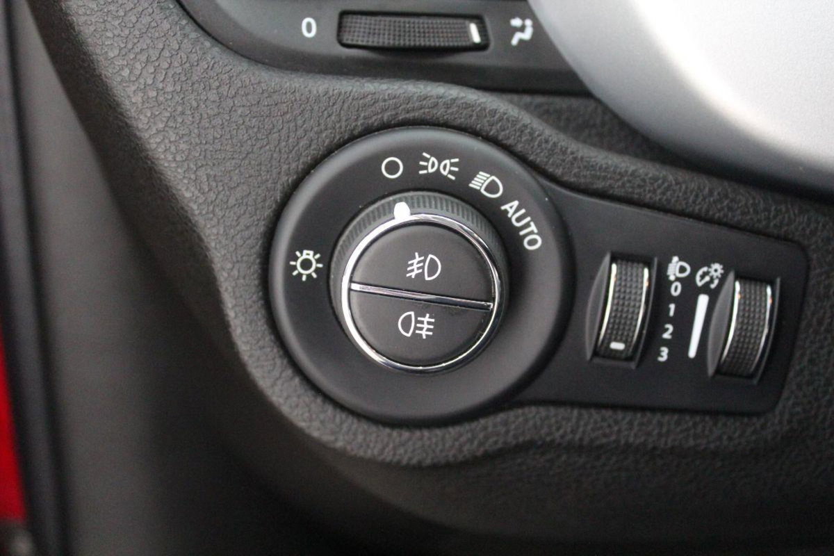 Fiat 500X 1.3 MultiJet 95 CV Business (18)