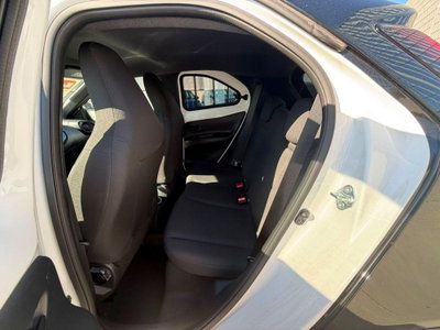 Toyota Aygo X 1.0 Trend Air 72cv s-cvt (6)