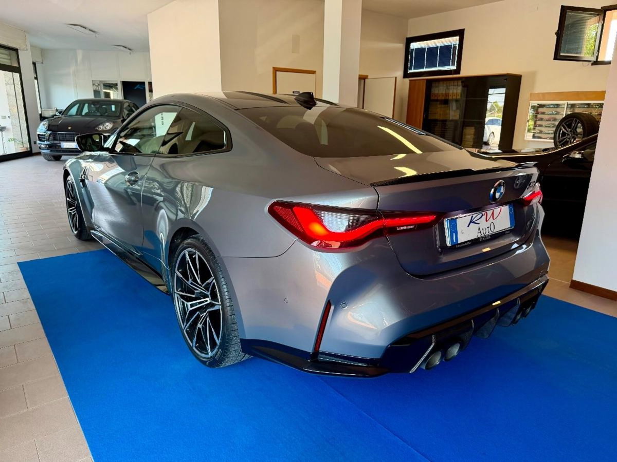 BMW Serie 4 Coupé M4 Competition (4)