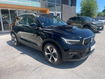 Volvo XC40 B4 AWD Geartronic Inscription usata