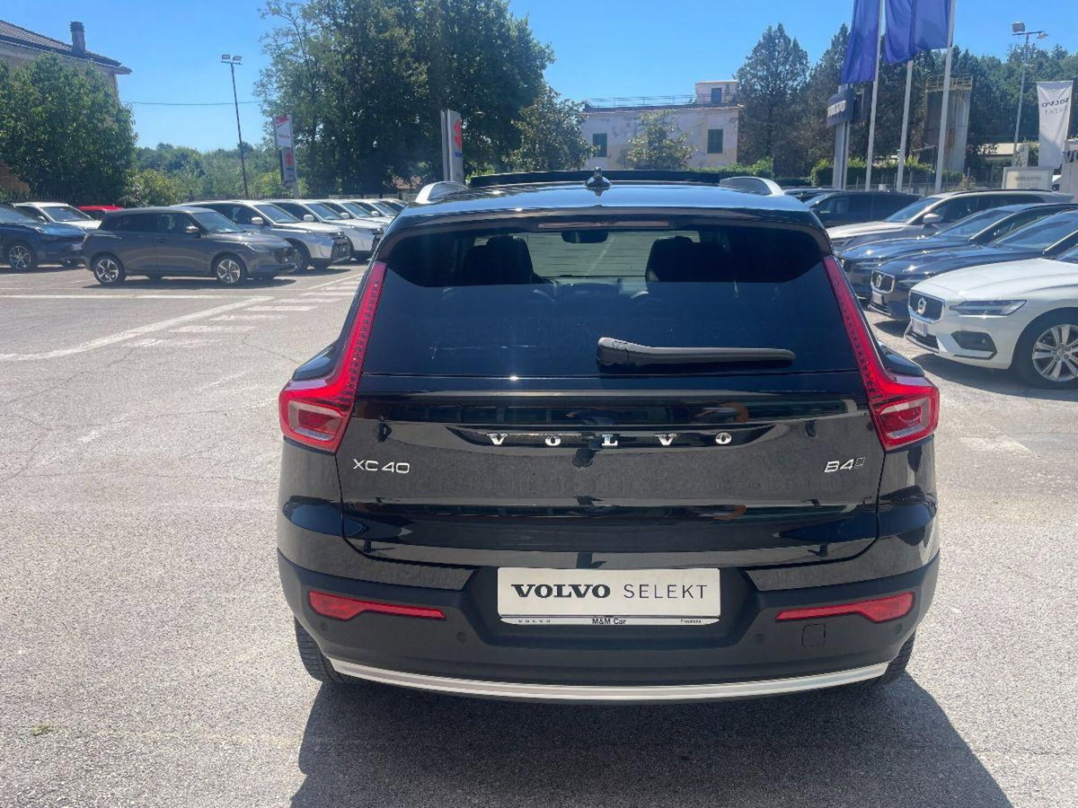 Volvo XC40 B4 AWD Geartronic Inscription (6)