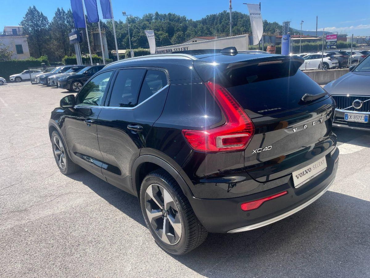 Volvo XC40 B4 AWD Geartronic Inscription (7)