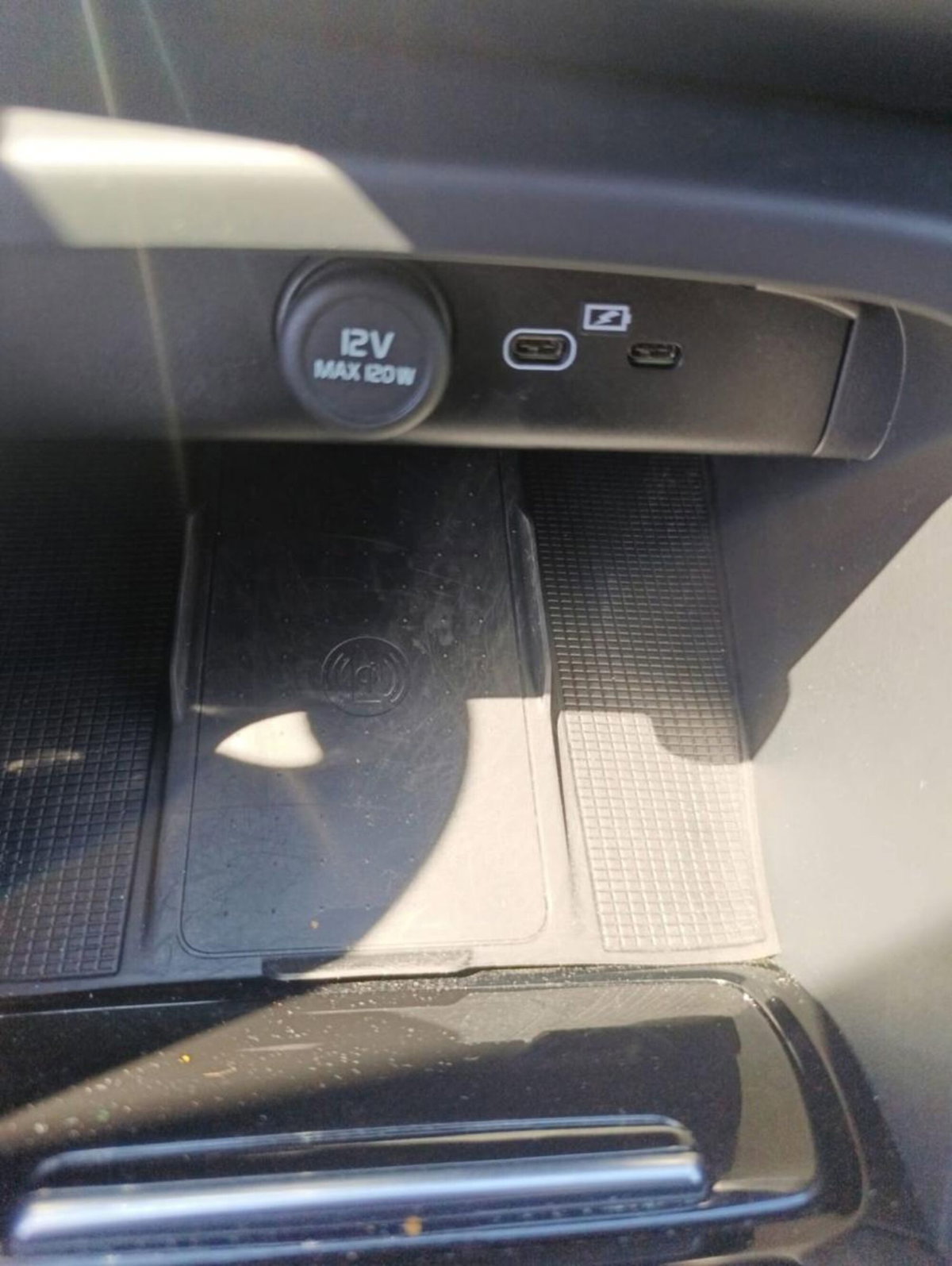 Volvo C40 Recharge Single Motor FWD Plus (20)