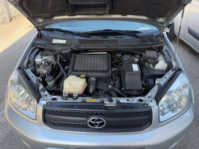 Toyota Rav4 Tdi D-4D cat 3 porte (14)