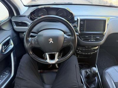 Peugeot 2008 100 Allure (14)