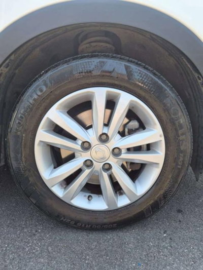 Ssangyong Tivoli 1.6d 2WD Go (9)