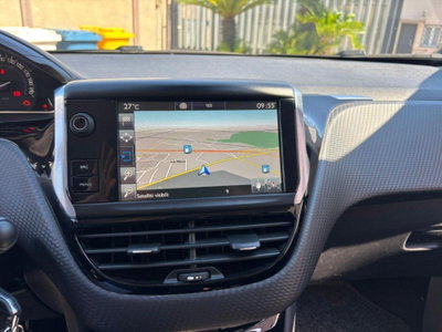 Peugeot 208 100 5 porte Allure (15)