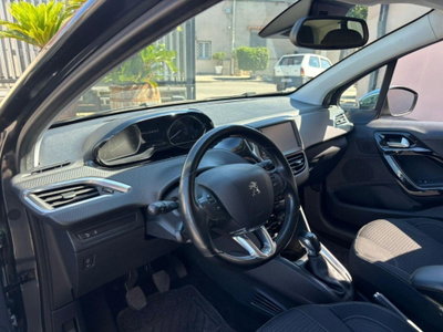 Peugeot 208 100 5 porte Allure (16)