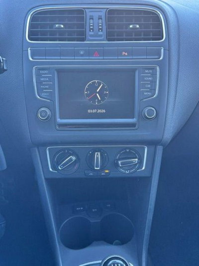 Volkswagen Polo 1.0 MPI 5p. Comfortline (11)