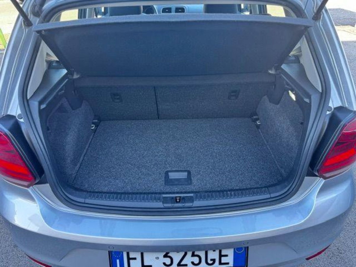 Volkswagen Polo 1.0 MPI 5p. Comfortline (6)