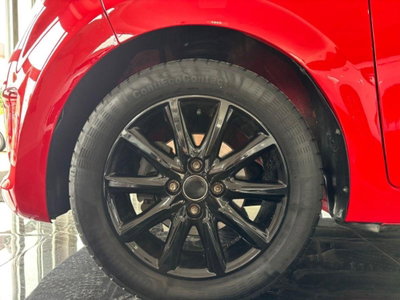 Citroen C1 1.0 5 porte (8)