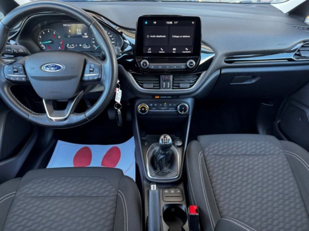 Ford Fiesta 1.1 75 CV 5 porte Titanium (20)
