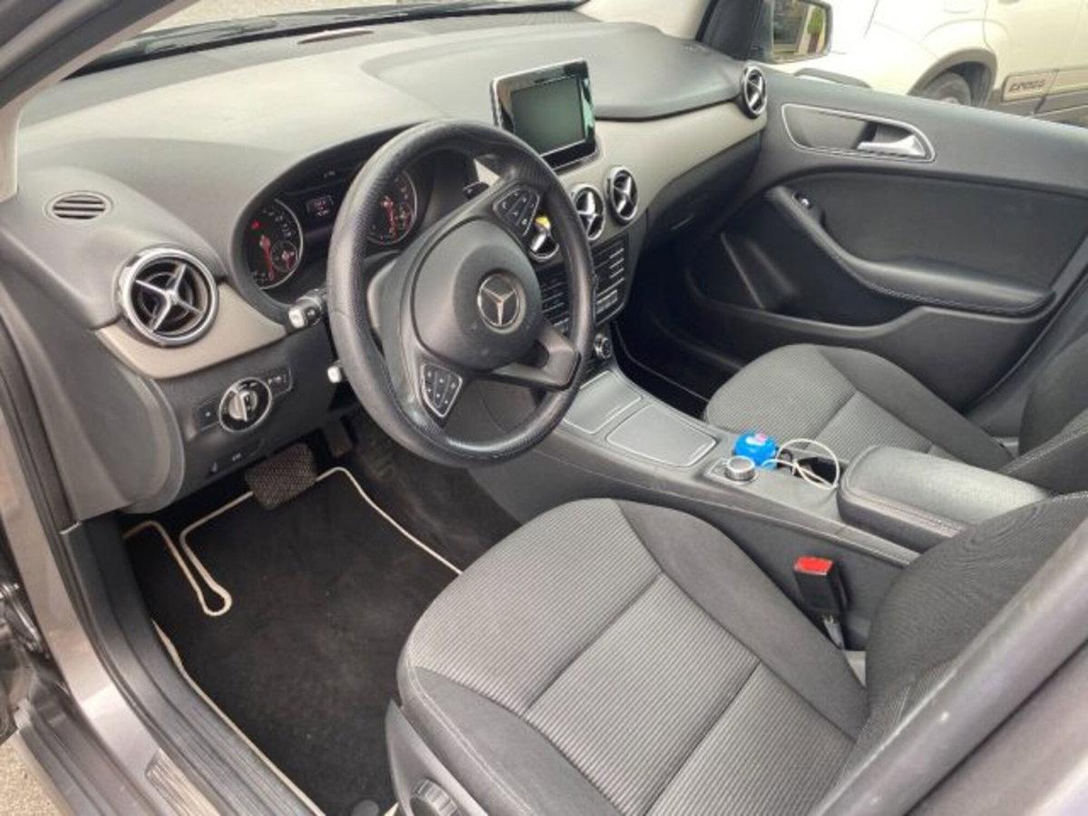 Mercedes-Benz Classe B 180 CDI Automatic Executive (4)