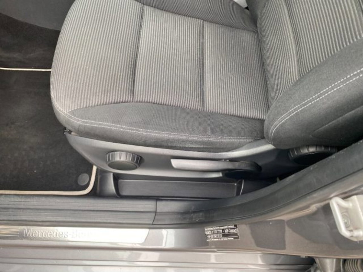 Mercedes-Benz Classe B 180 CDI Automatic Executive (6)